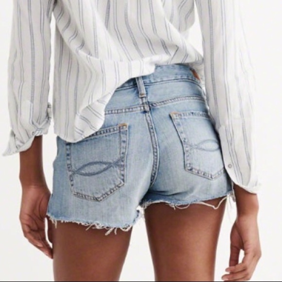 NWT The A&F Destroyed Boyfriend Shorts - Picture 7 of 8